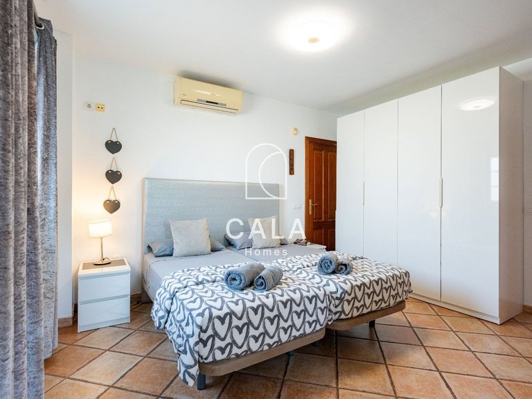 Villa for Sale in Golf Del Sur, Tenerife 22