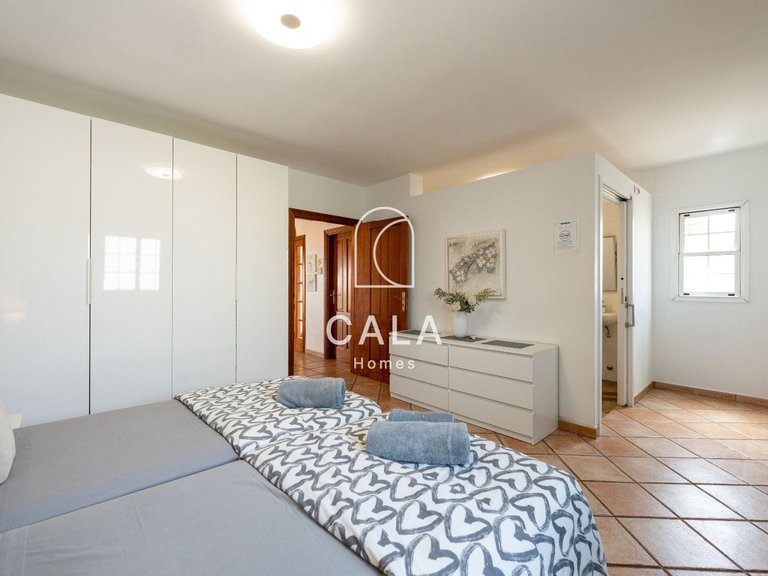 Villa for Sale in Golf Del Sur, Tenerife 24