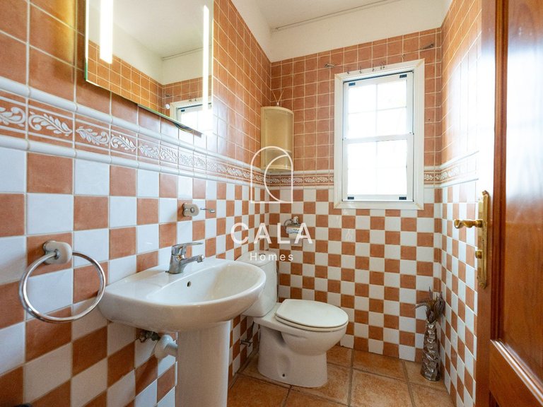 Villa for Sale in Golf Del Sur, Tenerife 26