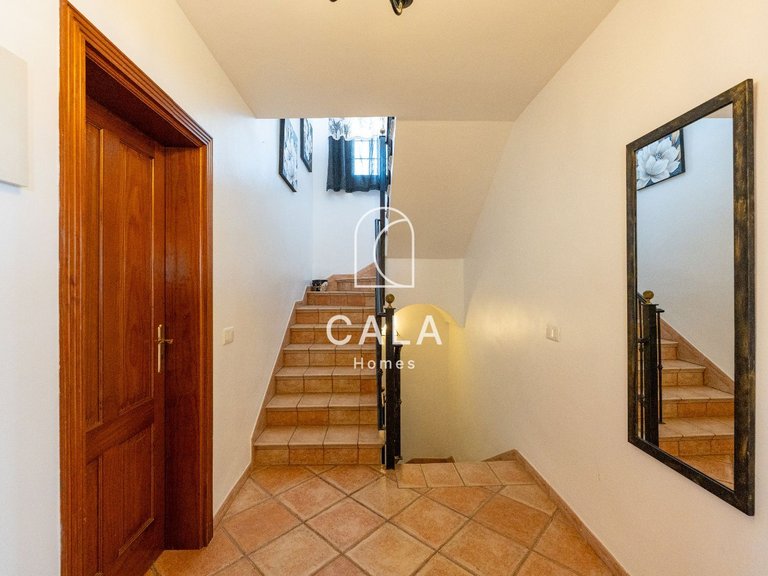 Villa for Sale in Golf Del Sur, Tenerife 27