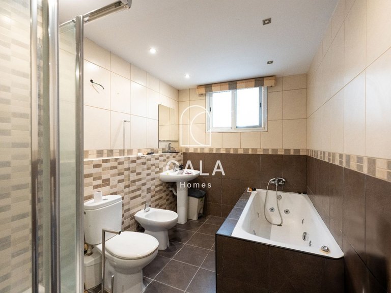 Villa for Sale in Golf Del Sur, Tenerife 50