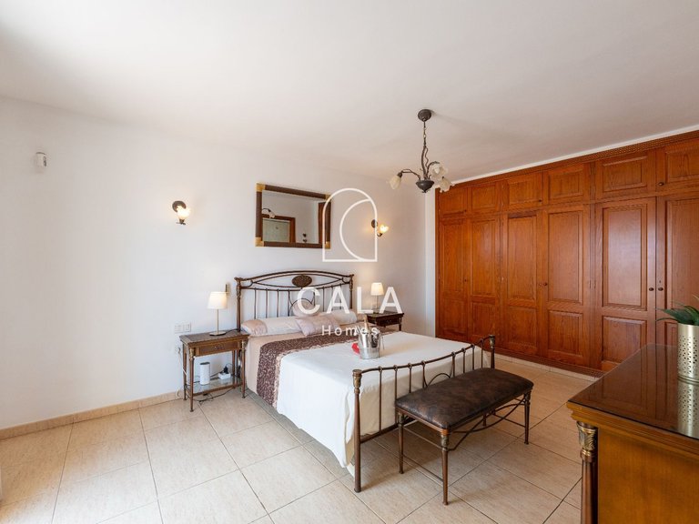 Villa for Sale in Golf Del Sur, Tenerife 41