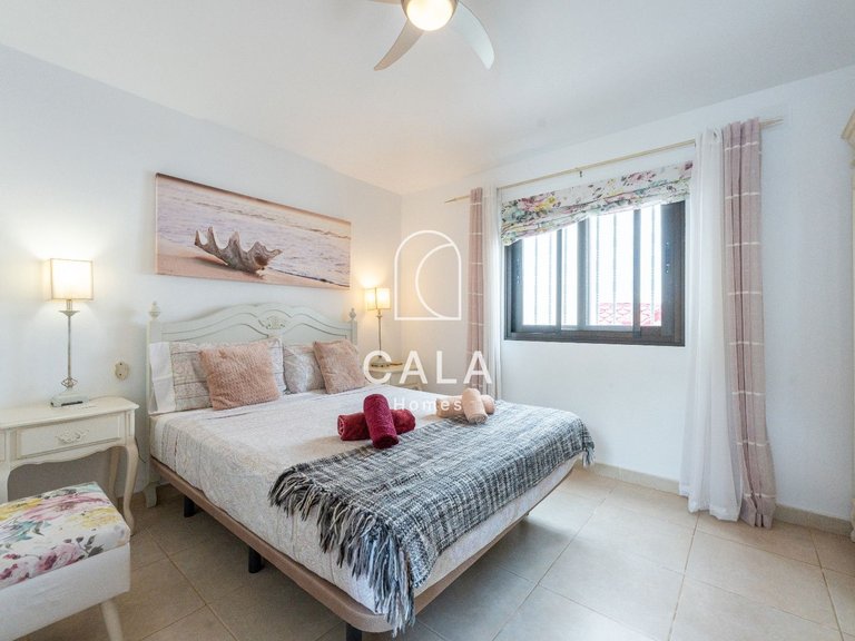 Villa for Sale in Amarilla Golf, Tenerife 36