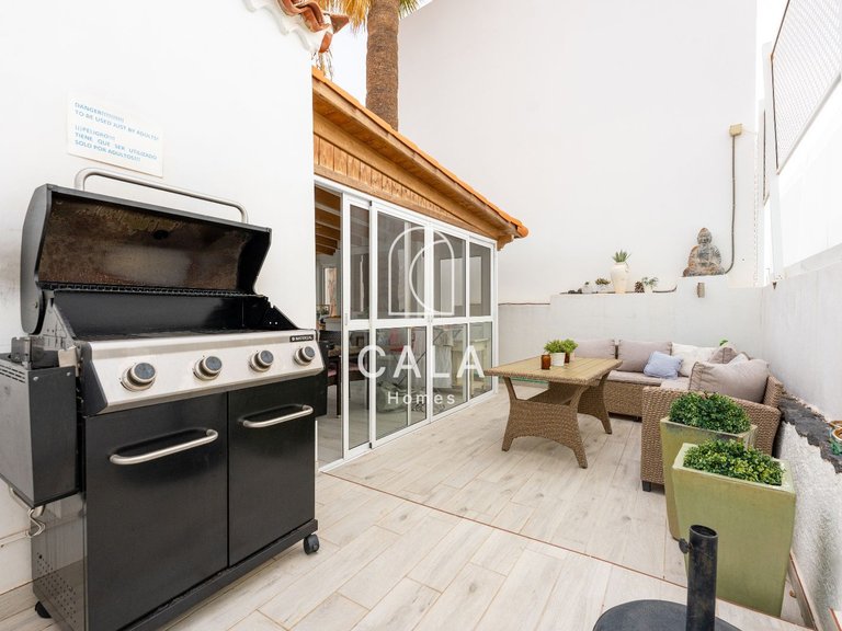 Villa for Sale in Amarilla Golf, Tenerife 13