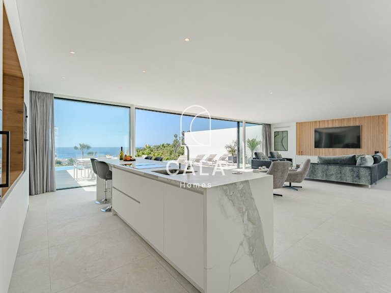 Villa for Sale in Costa Adeje, Tenerife 13
