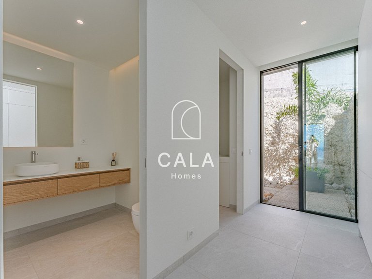 Villa for Sale in Costa Adeje, Tenerife 29