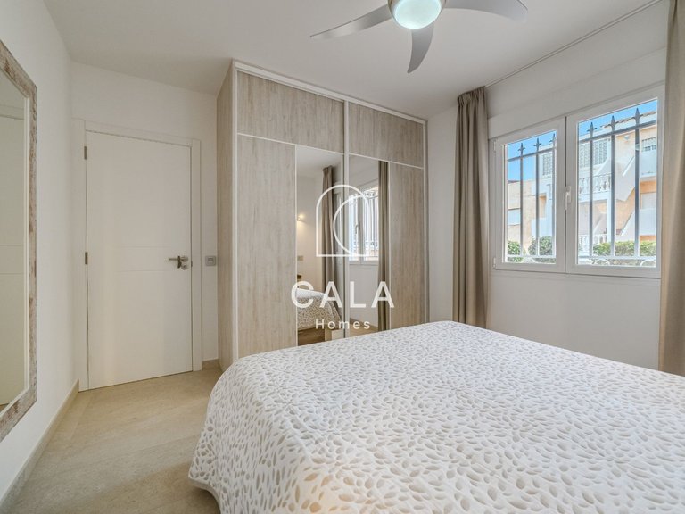 Apartment for Sale in Playa De Los Cristianos, Tenerife 14