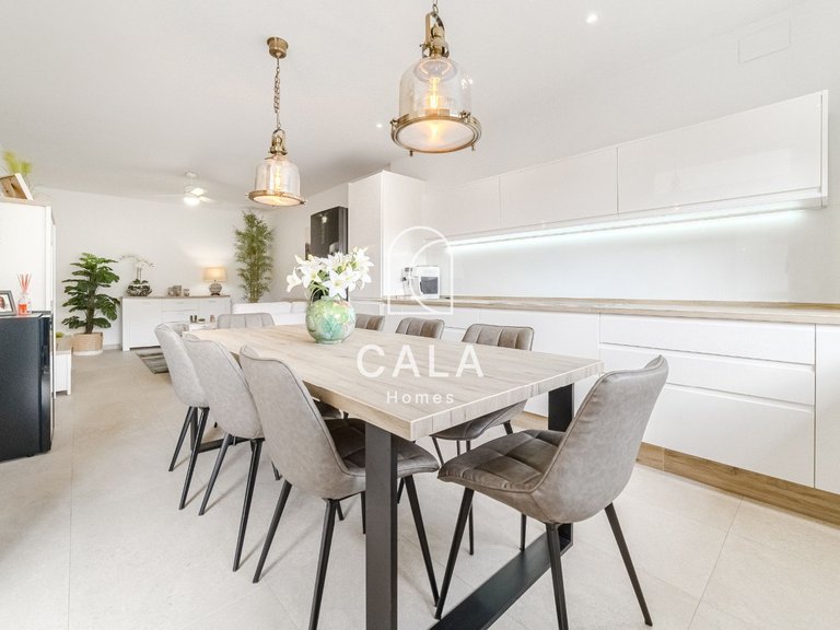 Apartment for Sale in Playa De Los Cristianos, Tenerife 22