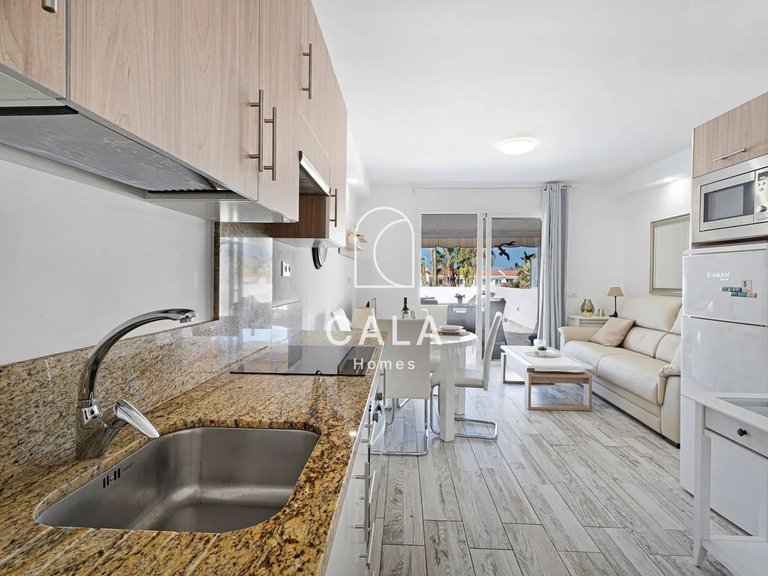 Apartment for Sale in San Eugenio Alto, Tenerife 10
