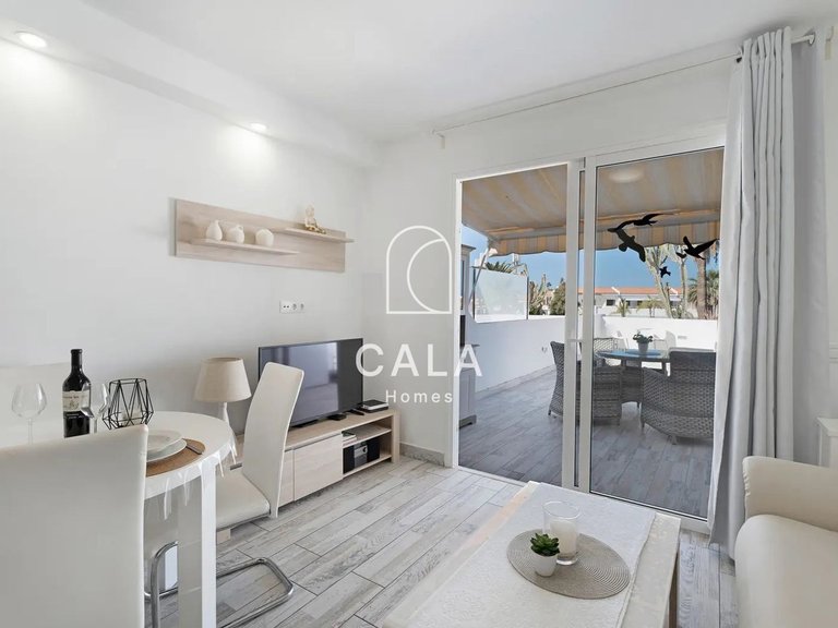 Apartment for Sale in San Eugenio Alto, Tenerife 14