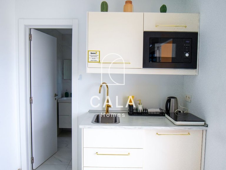 Apartment for Sale in Playa De Las Américas, Tenerife 10