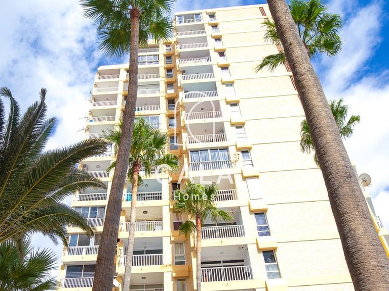 Apartment for Sale in Playa De Las Américas, Tenerife 3