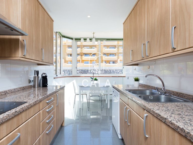 Town House for Sale in Puerto De Santiago, Tenerife 8