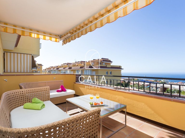 Town House for Sale in Puerto De Santiago, Tenerife 1