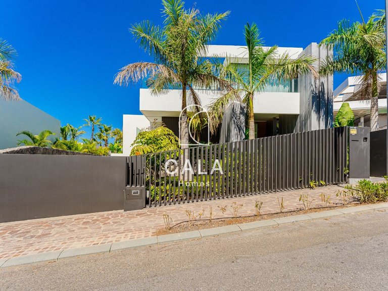 Villa for Sale in Abama, Tenerife 3