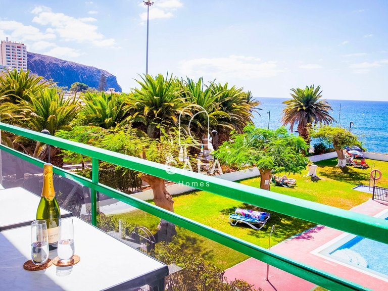 Apartment for Sale in Playa De Los Cristianos, Tenerife 2