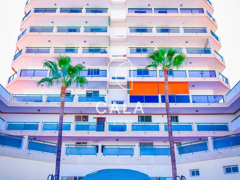 Apartment for Sale in Playa De Los Cristianos, Tenerife 3