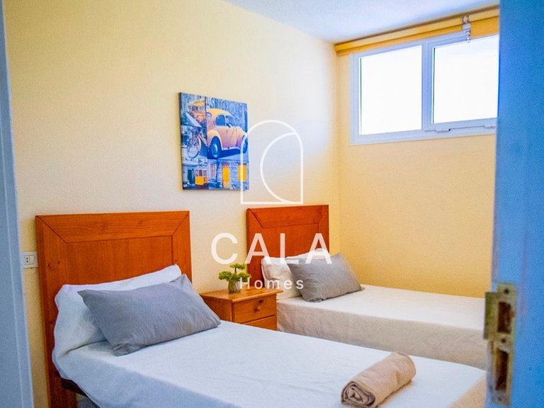 Apartment for Sale in Playa De Los Cristianos, Tenerife 8