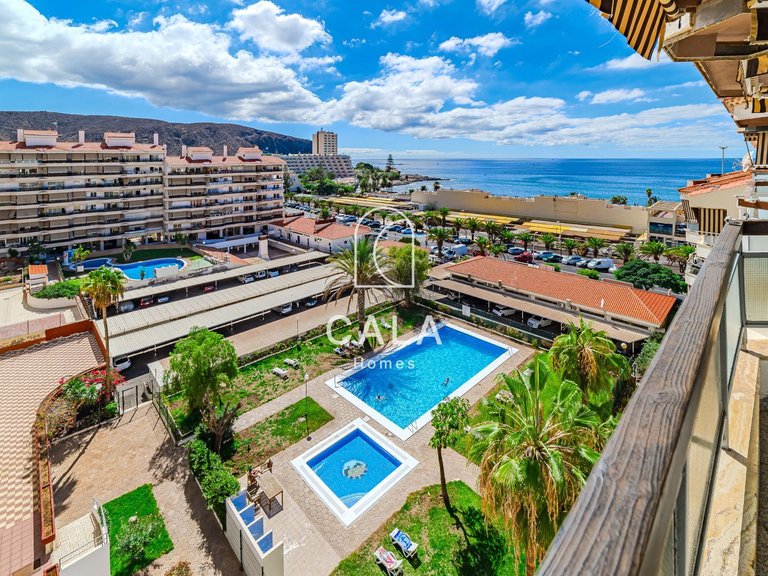 Apartment for Sale in Playa De Los Cristianos, Tenerife 1