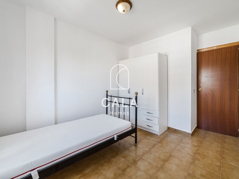 Apartment for Sale in Playa De Los Cristianos, Tenerife 14