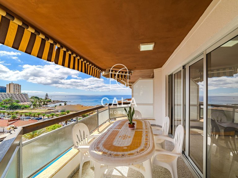 Apartment for Sale in Playa De Los Cristianos, Tenerife 3