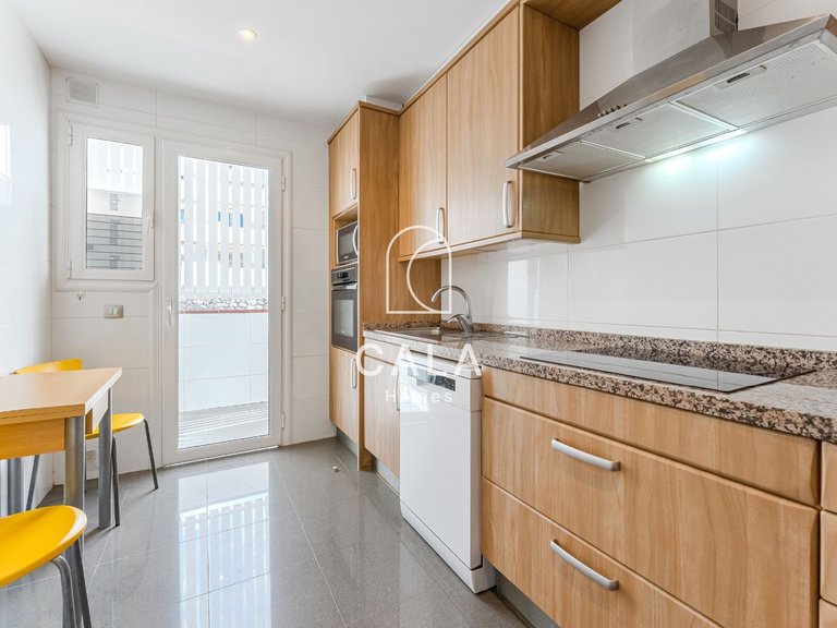 Apartment for Sale in Puerto De Santiago, Tenerife 8