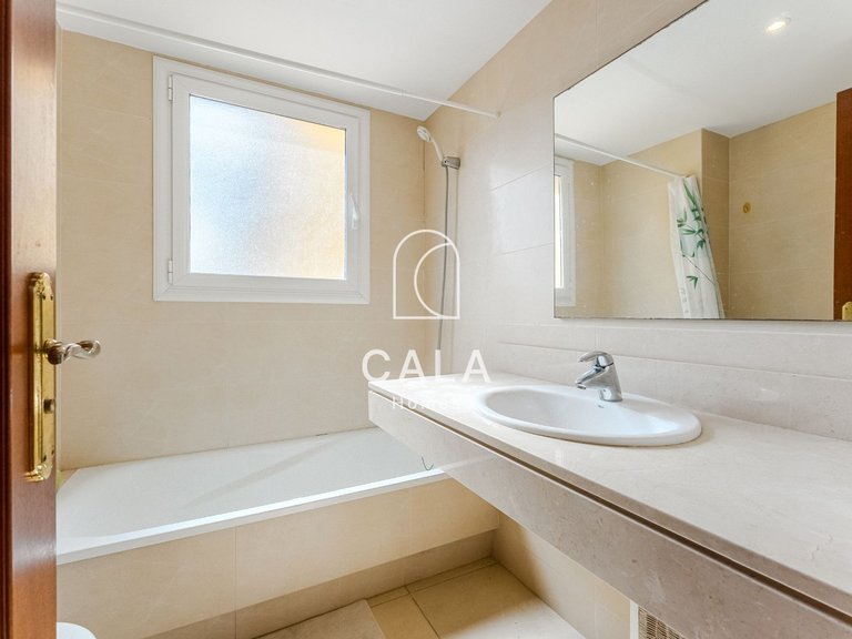 Apartment for Sale in Puerto De Santiago, Tenerife 14