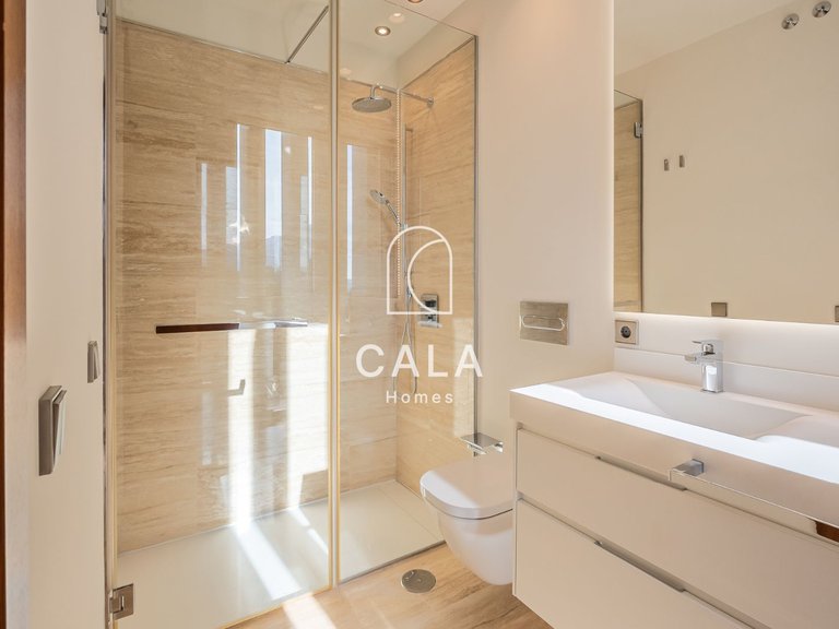 Villa for Sale in La Caleta, Tenerife 35