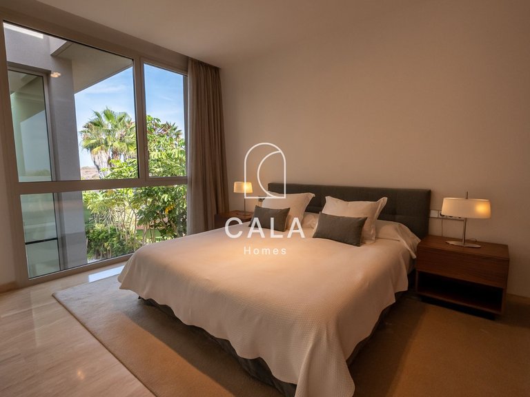 Villa for Sale in La Caleta, Tenerife 36