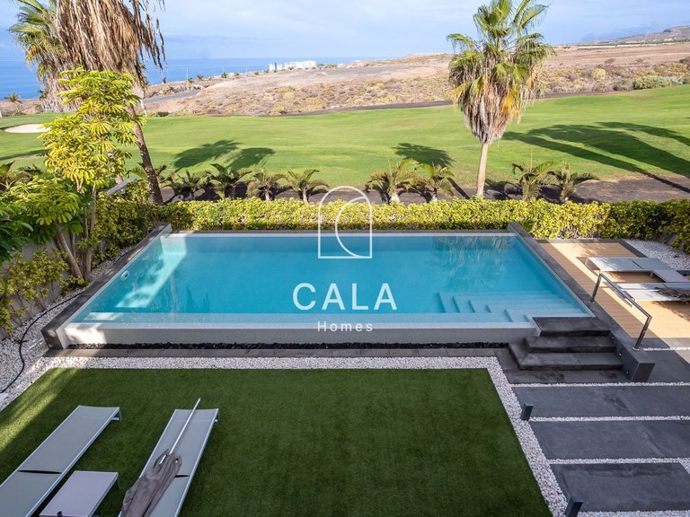 Villa for Sale in La Caleta, Tenerife 26