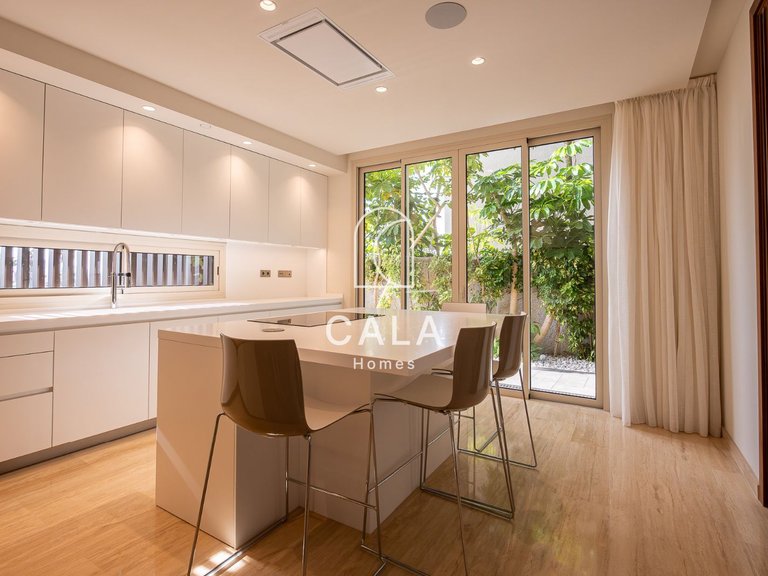 Villa for Sale in La Caleta, Tenerife 19