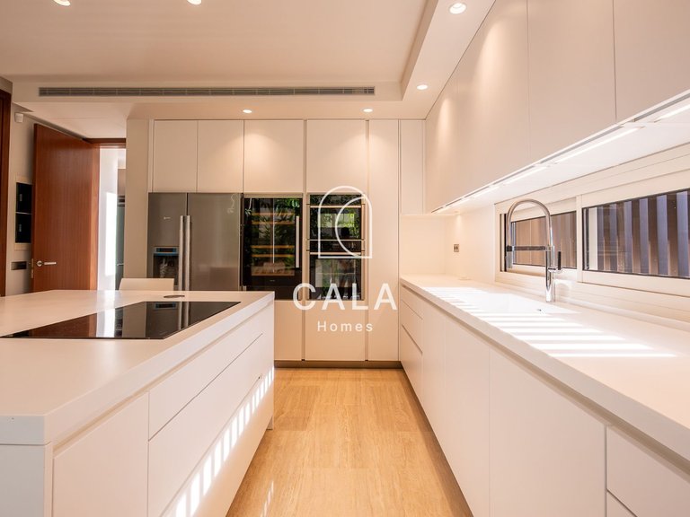 Villa for Sale in La Caleta, Tenerife 16