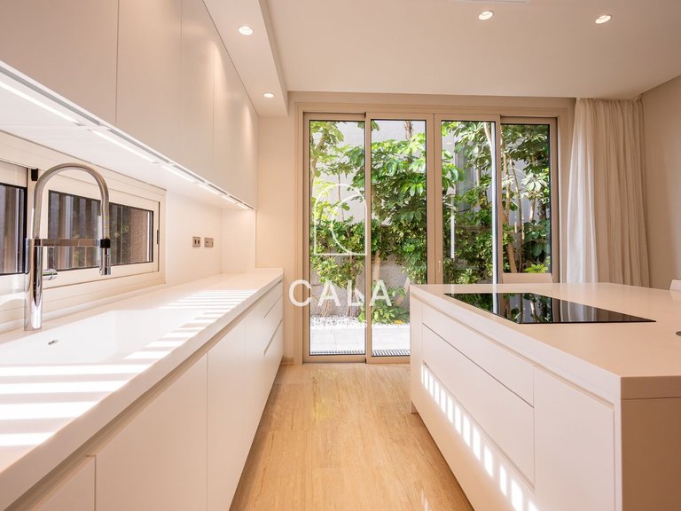 Villa for Sale in La Caleta, Tenerife 18