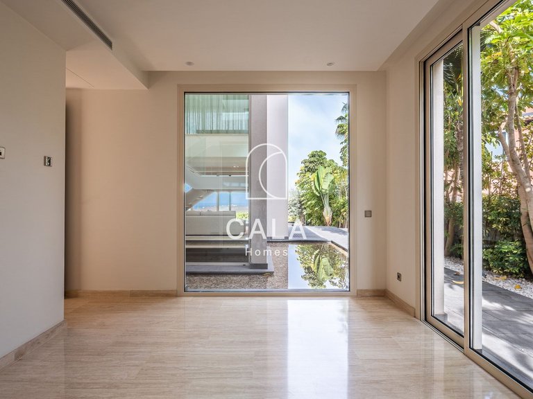 Villa for Sale in La Caleta, Tenerife 48