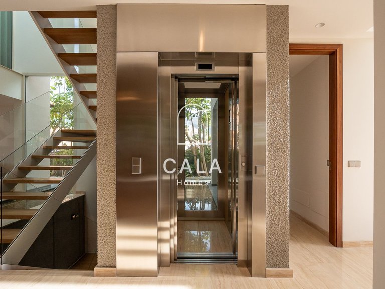 Villa for Sale in La Caleta, Tenerife 29