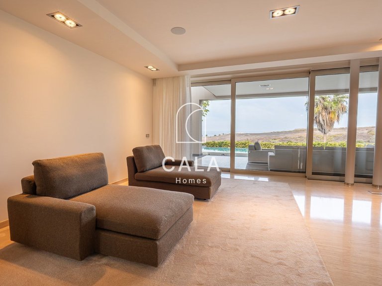 Villa for Sale in La Caleta, Tenerife 12