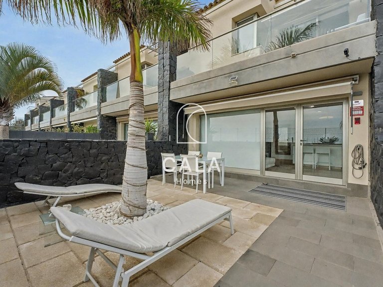 Villa for Sale in Amarilla Golf, Tenerife 1