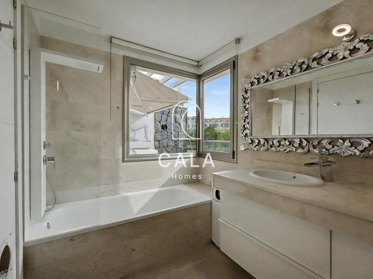 Villa for Sale in Amarilla Golf, Tenerife 19