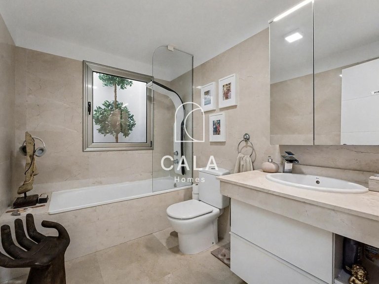 Villa for Sale in Amarilla Golf, Tenerife 20