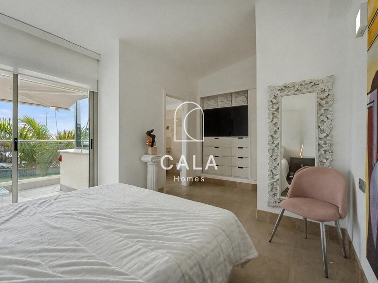 Villa for Sale in Amarilla Golf, Tenerife 15