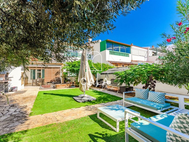 Town House for Sale in Puerto De Santiago, Tenerife 1