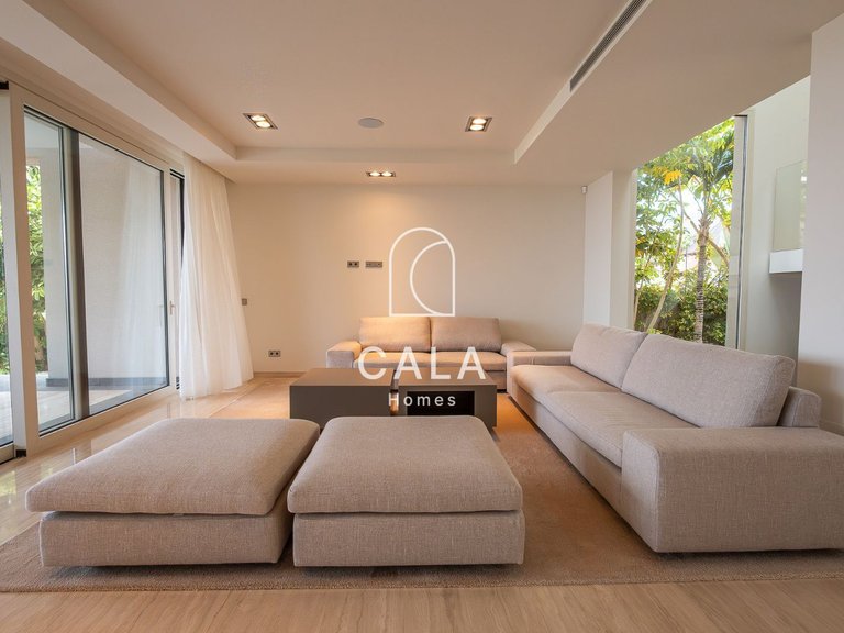 Villa for Sale in La Caleta, Tenerife 10