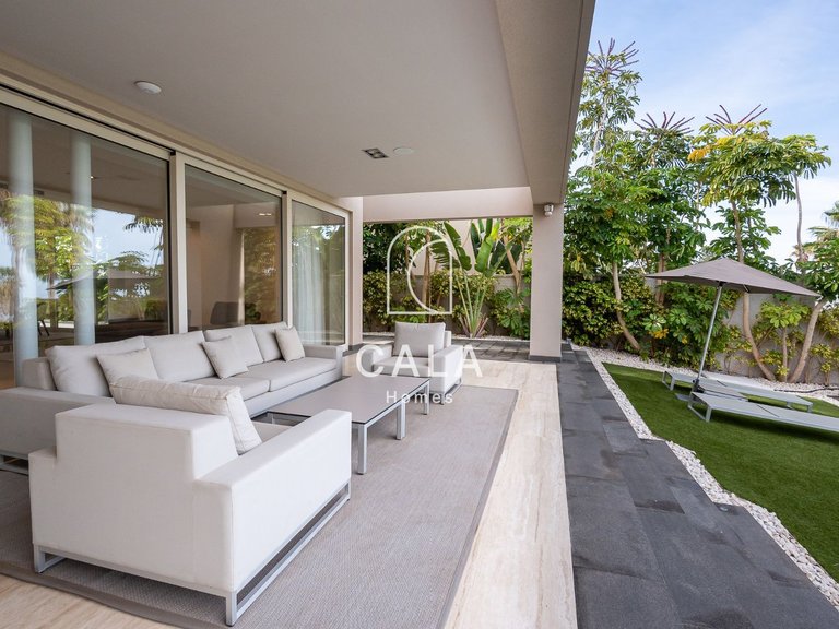 Villa for Sale in La Caleta, Tenerife 7