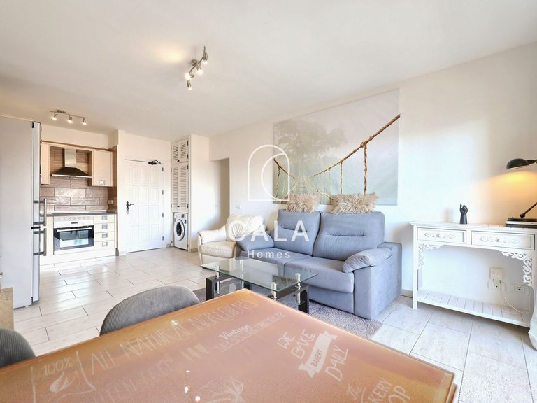 Apartment for Sale in Playa Paraíso, Tenerife 6