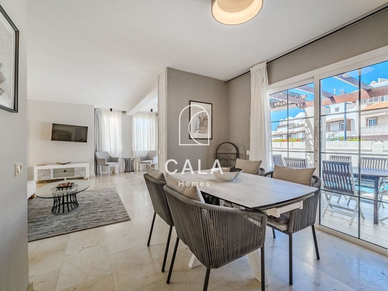 Villa for Sale in La Caleta, Tenerife 13