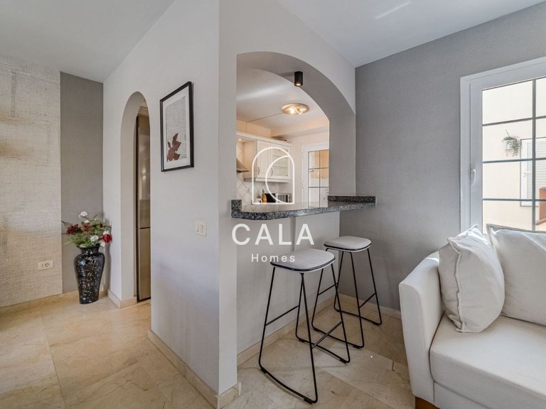 Villa for Sale in La Caleta, Tenerife 15