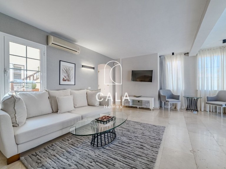 Villa for Sale in La Caleta, Tenerife 16