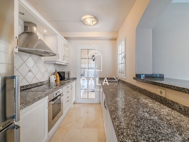 Villa for Sale in La Caleta, Tenerife 19