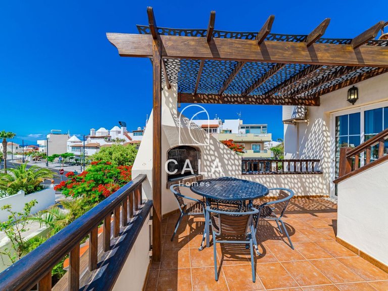 Villa for Sale in La Caleta, Tenerife 21