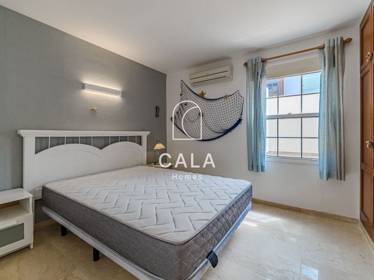 Villa for Sale in La Caleta, Tenerife 29